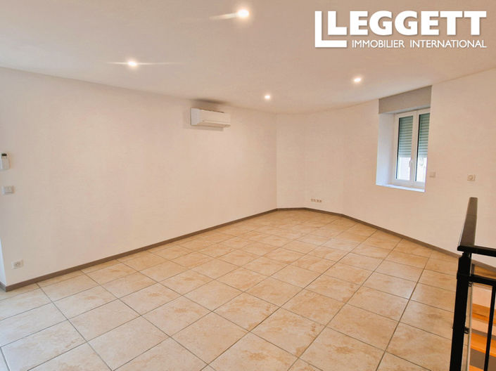 Image No.9-1 Bed House for sale