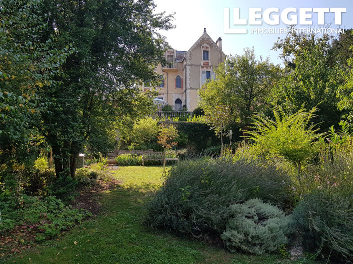 Image No.10-6 Bed House for sale