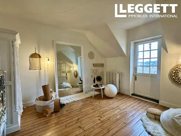 Image No.5-6 Bed House for sale