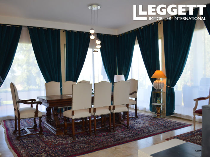 Image No.4-4 Bed House for sale