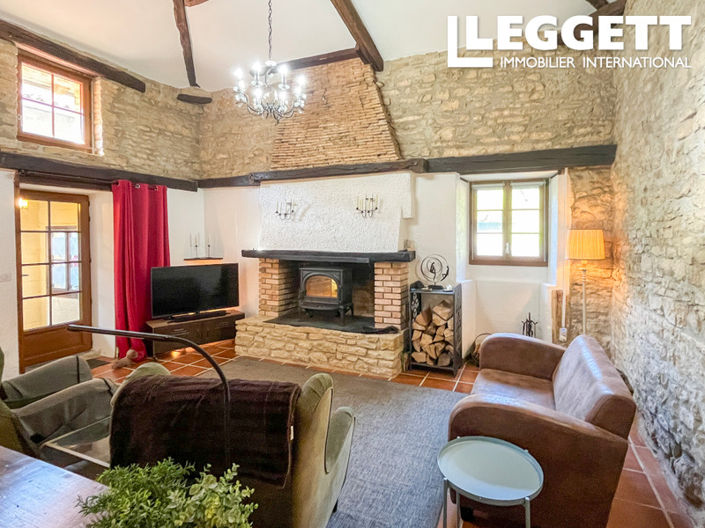 Image No.3-2 Bed House for sale