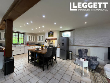 ahr0chm6ly9jzg4uagvzdglhlmltbw8vaw1hz2uvvevom