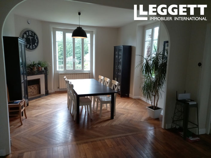 Image No.4-5 Bed House for sale