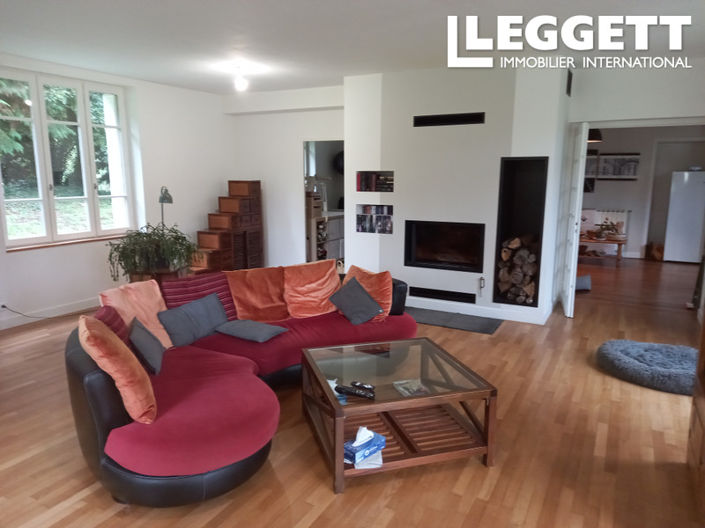 Image No.5-5 Bed House for sale