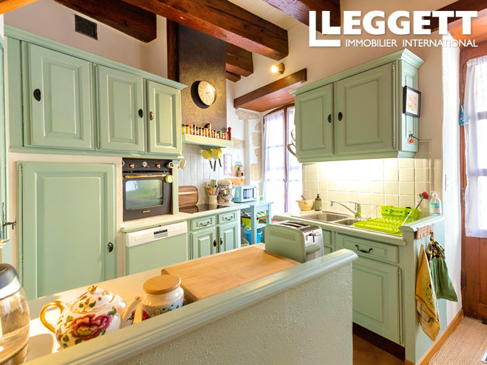 Image No.6-2 Bed House for sale