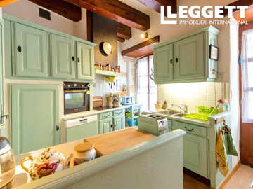 ahr0chm6ly9jzg4uagvzdglhlmltbw8vaw1hz2uvvevom