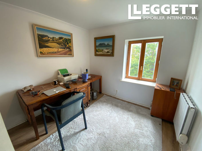 Image No.10-2 Bed House for sale