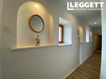 ahr0chm6ly9jzg4uagvzdglhlmltbw8vaw1hz2uvvevom