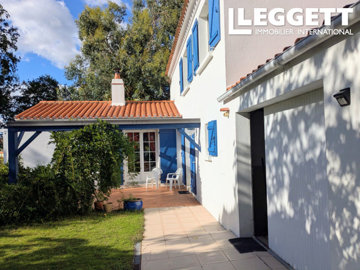 ahr0chm6ly9jzg4uagvzdglhlmltbw8vaw1hz2uvvevom