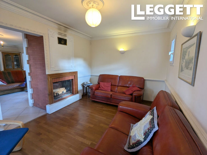 Image No.8-4 Bed House for sale