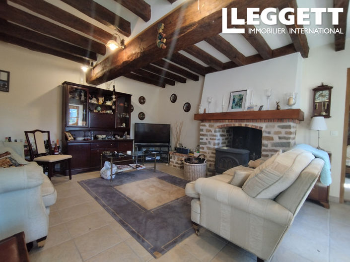 Image No.1-2 Bed House for sale