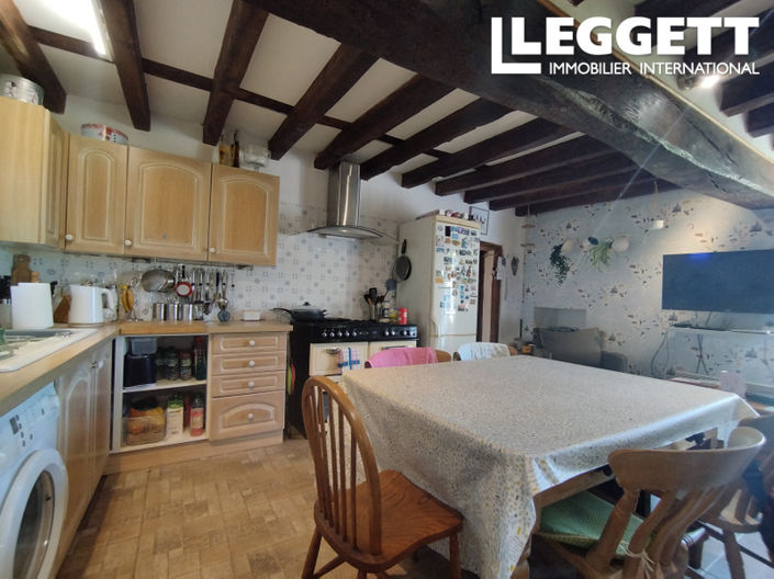 Image No.5-2 Bed House for sale