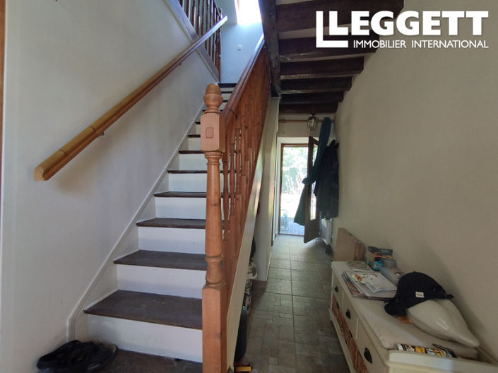 Image No.8-2 Bed House for sale