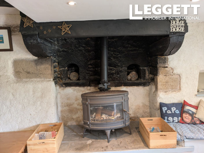 Image No.10-3 Bed House for sale