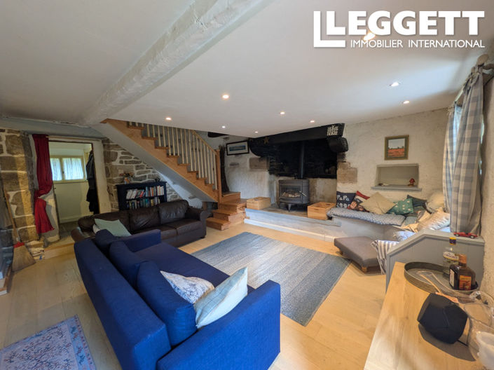 Image No.6-3 Bed House for sale