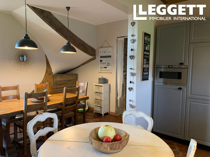 Image No.8-3 Bed House for sale