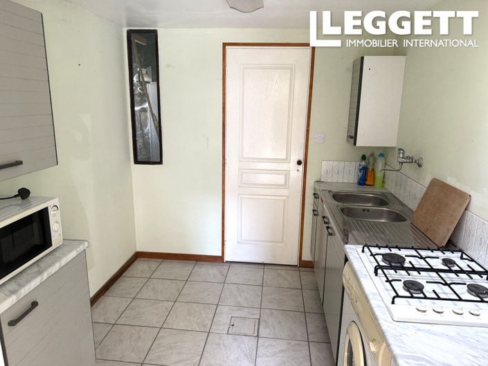 Image No.8-3 Bed House for sale