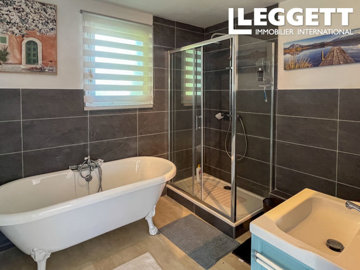 ahr0chm6ly9jzg4uagvzdglhlmltbw8vaw1hz2uvvevom