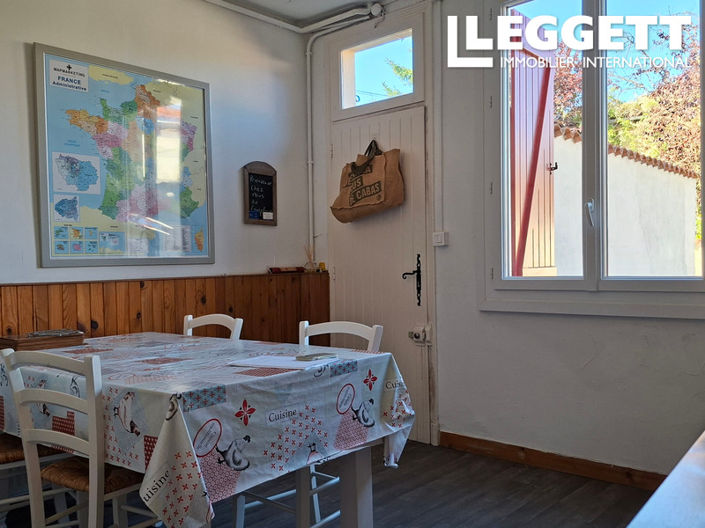 Image No.9-3 Bed House for sale