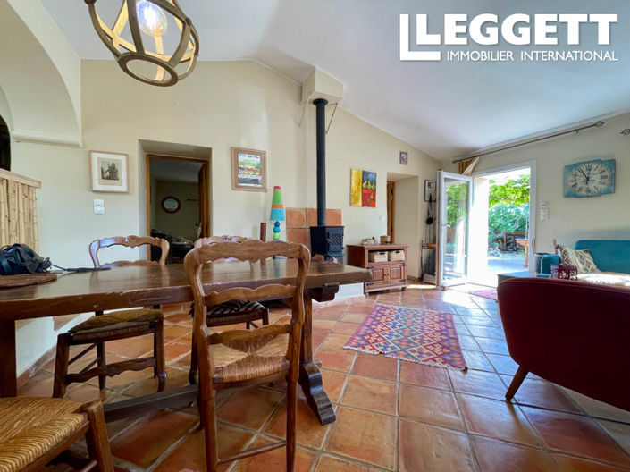 Image No.3-2 Bed House for sale