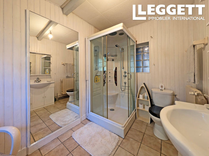 Image No.8-3 Bed House for sale