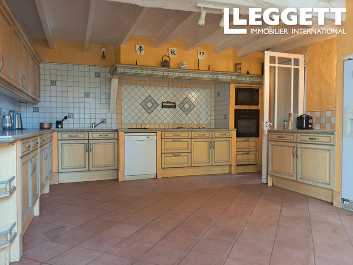 Image No.3-5 Bed House for sale