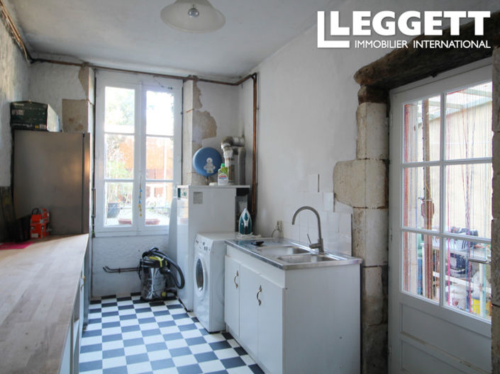 Image No.5-5 Bed House for sale