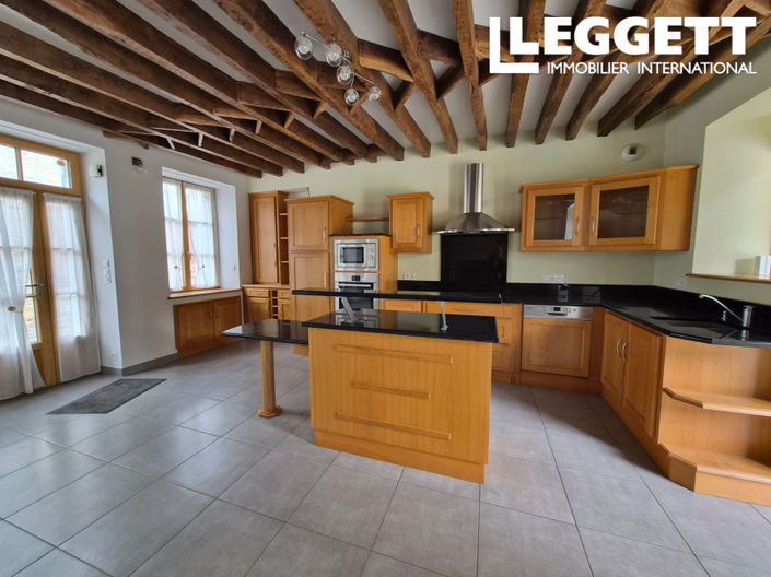 Image No.2-5 Bed House for sale