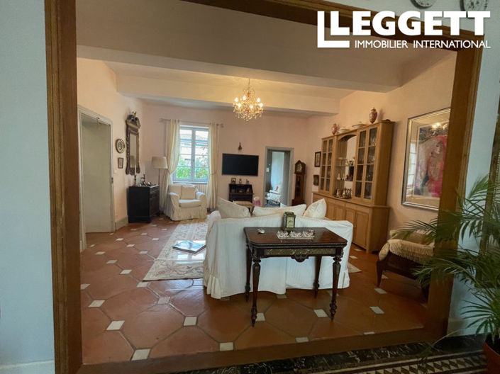 Image No.7-4 Bed House for sale