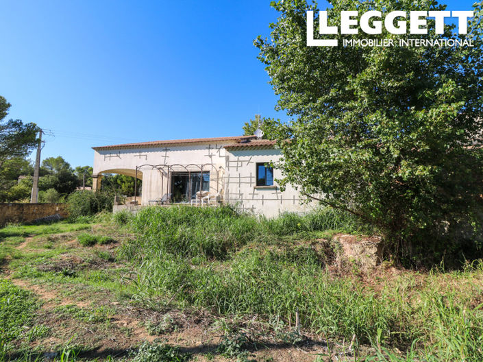 Image No.1-4 Bed House for sale