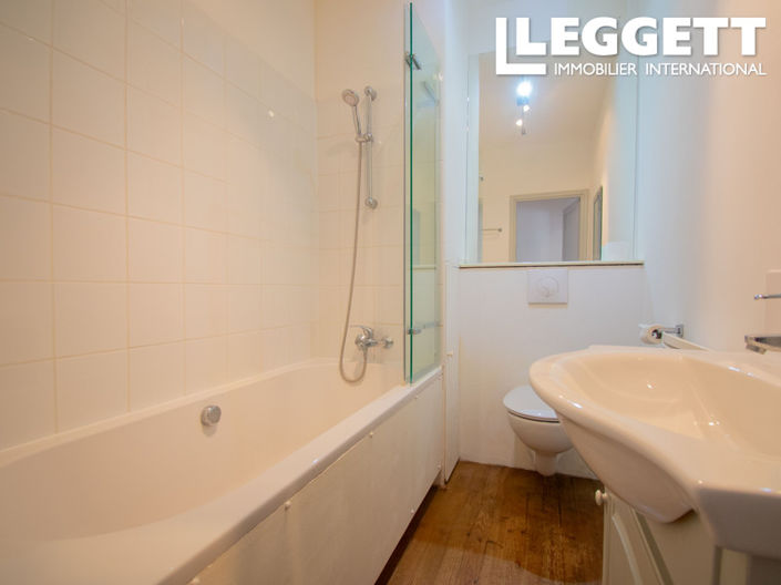 Image No.9-4 Bed House for sale