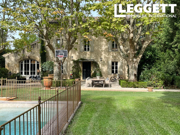 Image No.1-6 Bed House for sale