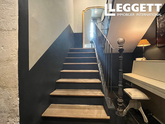 Image No.10-6 Bed House for sale