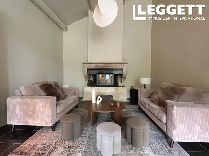 Image No.5-6 Bed House for sale