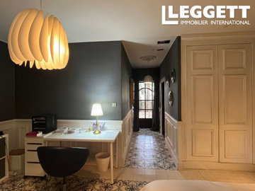 ahr0chm6ly9jzg4uagvzdglhlmltbw8vaw1hz2uvvevom