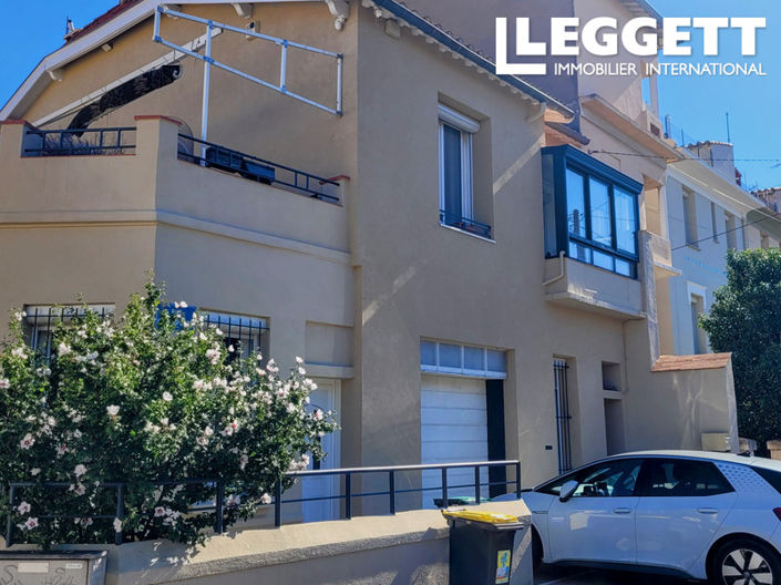 Image No.9-4 Bed House for sale