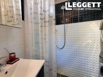 ahr0chm6ly9jzg4uagvzdglhlmltbw8vaw1hz2uvvevom