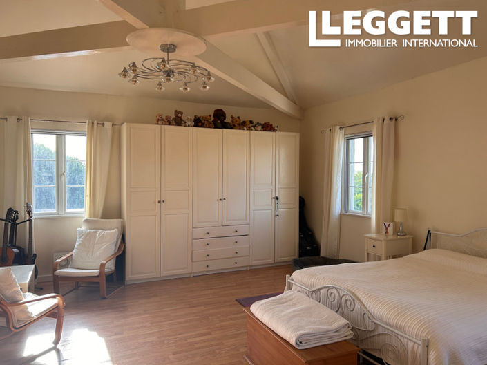 Image No.5-Maison de 6 chambres à vendre à Châtignac