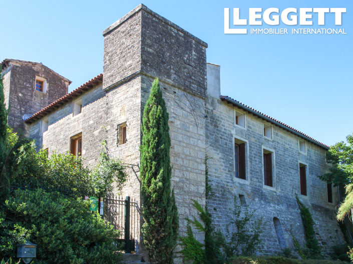 Image No.2-6 Bed House for sale