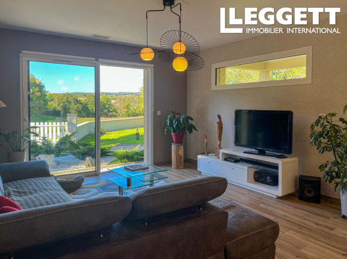 Image No.5-2 Bed House for sale