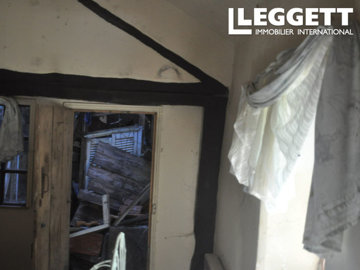 ahr0chm6ly9jzg4uagvzdglhlmltbw8vaw1hz2uvvevom