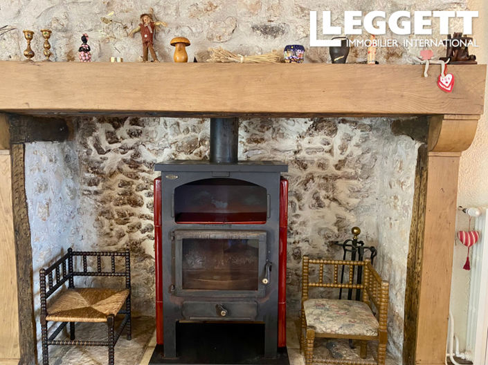 Image No.8-4 Bed House for sale