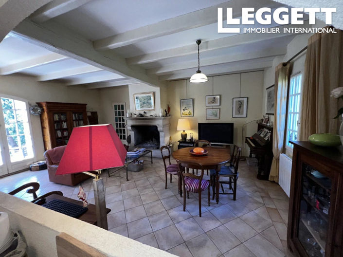 Image No.8-House for sale