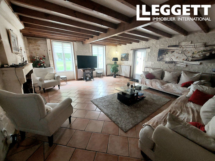 Image No.3-8 Bed House for sale