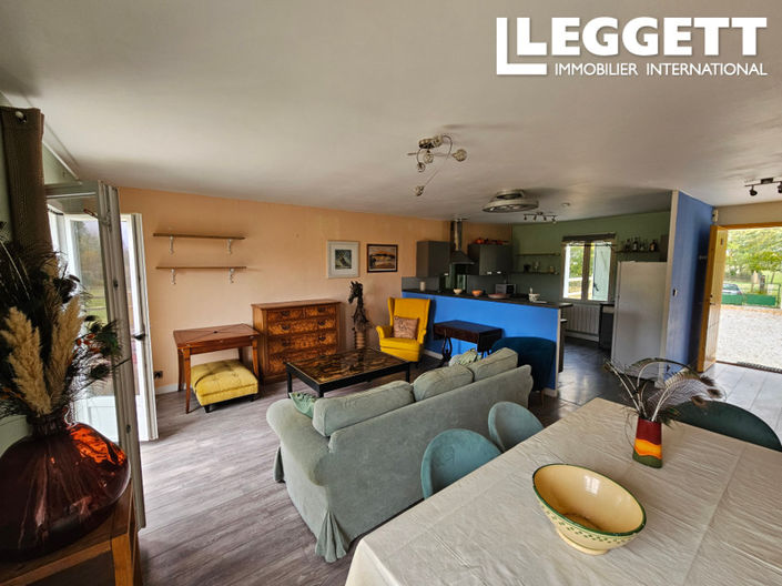 Image No.9-2 Bed House for sale