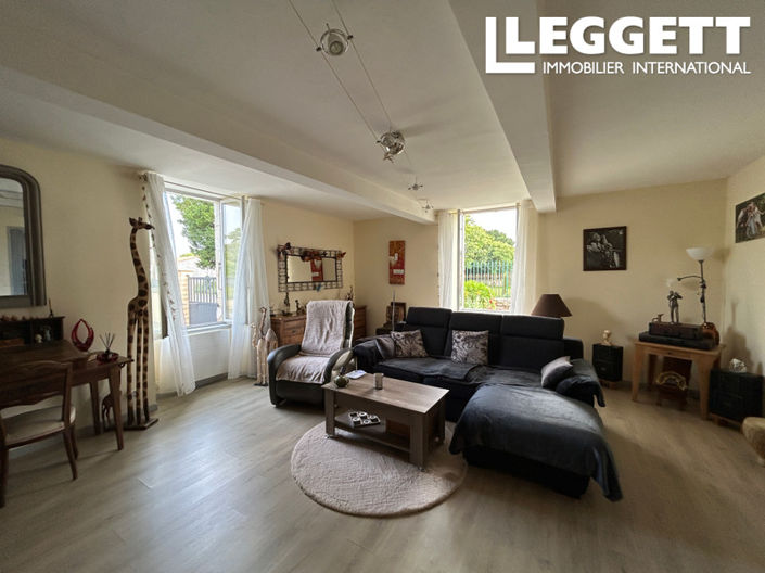 Image No.6-3 Bed House for sale