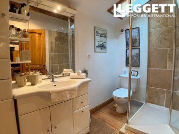 ahr0chm6ly9jzg4uagvzdglhlmltbw8vaw1hz2uvvevom