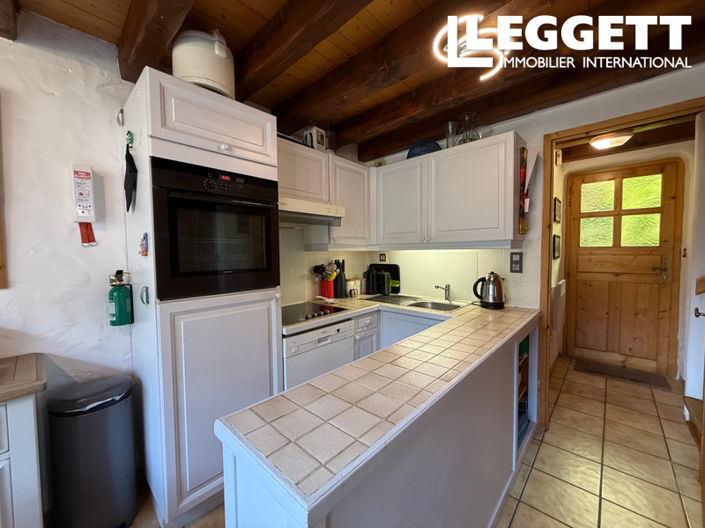 Image No.9-4 Bed House for sale