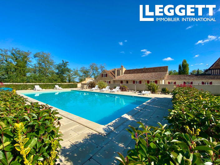 Image No.2-11 Bed House for sale