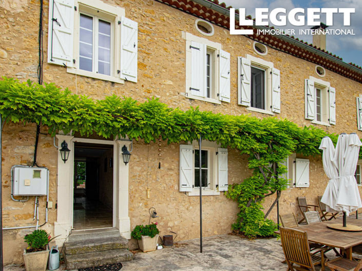 Image No.2-6 Bed House for sale